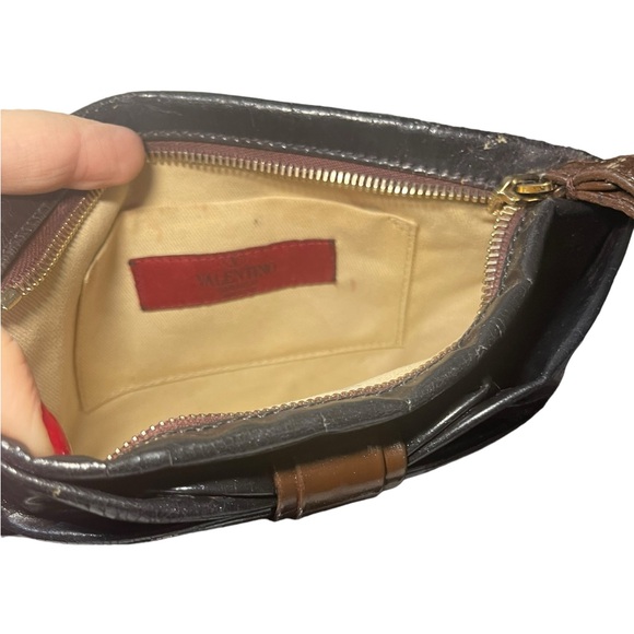 Valentino Leather Bow Clutch, Black & Brown w. Gold Hardware - ALL SHIPS FREE - Picture 5 of 7